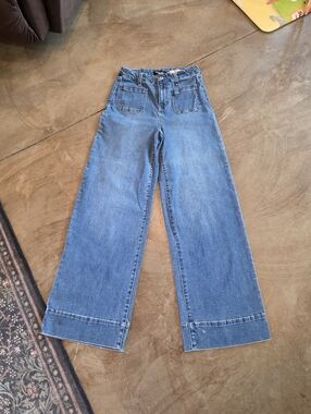 BCBGeneration High Rise Wide Leg Denim Jeans 26-27in Waiist